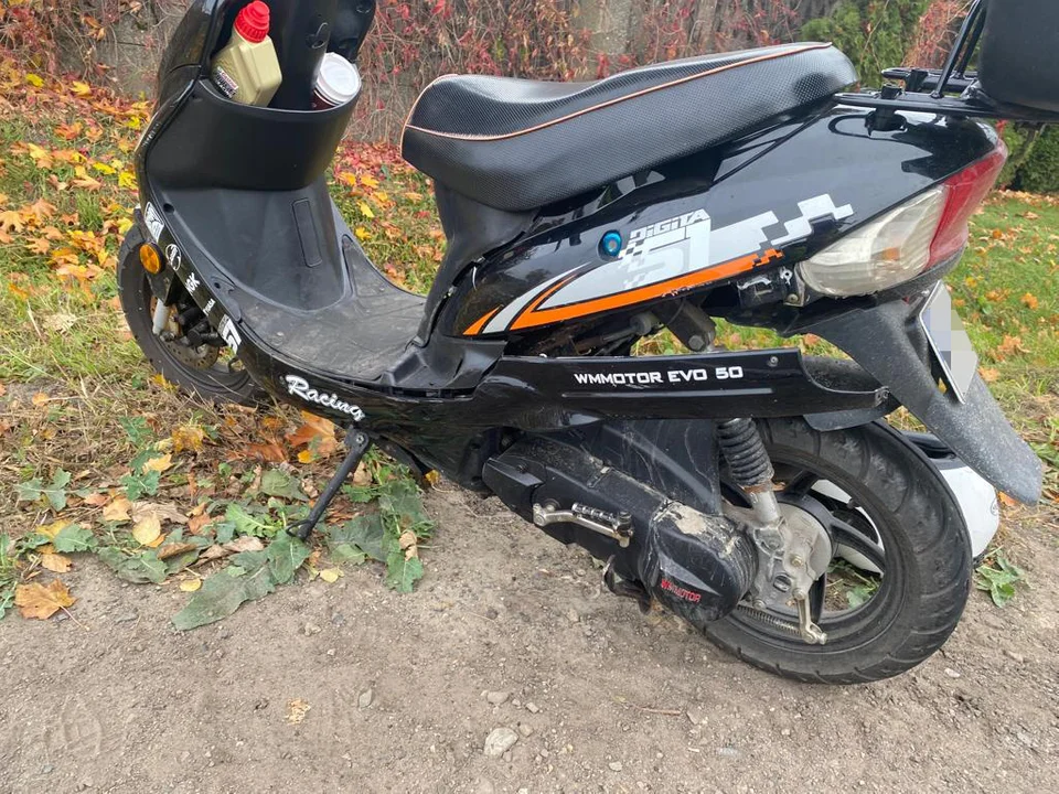 Potrącenie motorowerzystki na DW 438 (gm. Borek Wlkp.)