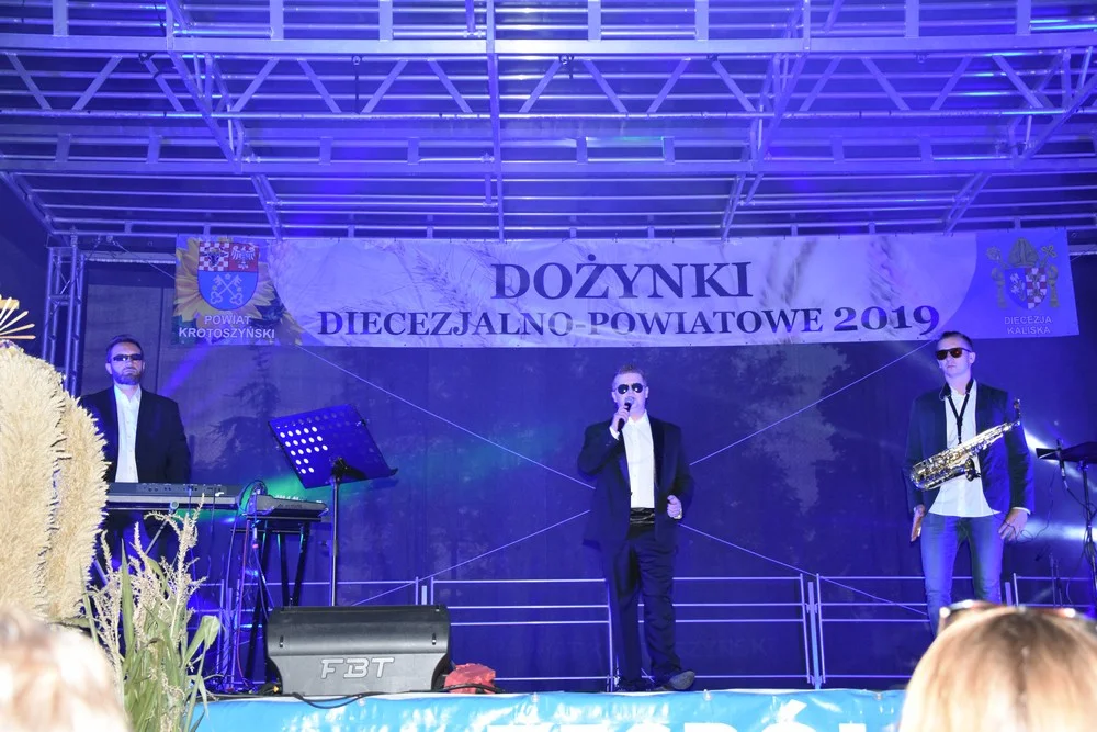 Dożynki powiatowe w Lutogniewie 2019