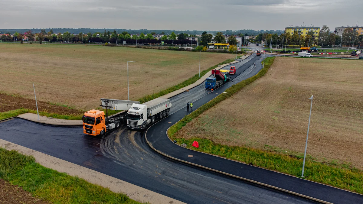 Budowa drogi łącznika ulicy Leszczyńskiej z Górną w Gostyniu (Aleja Niepodległości)