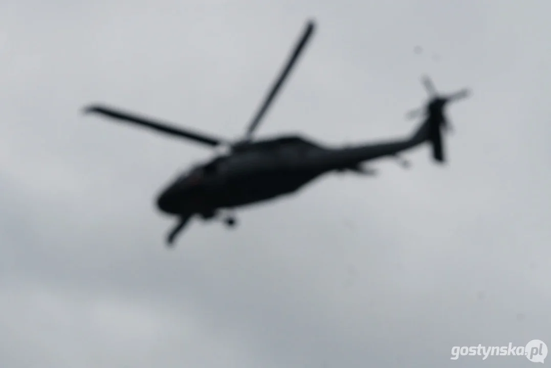 Policyjny Black Hawk w Gostyniu