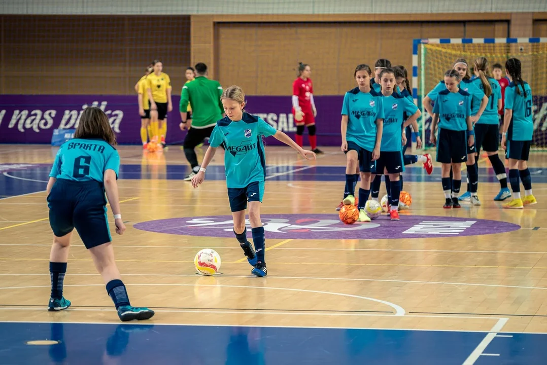 Młodzieżowe Mistrzostwa Polski w futsalu U-15 w Poznaniu. Zwycięstwo Sparty Miejska Górka