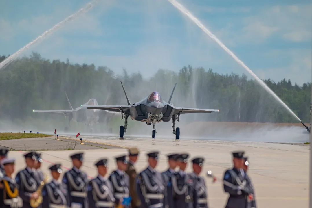 Uroczystość przyjęcia w Łasku samolotów F–35 „Husarz” na wyposażenie Sił Zbrojnych RP