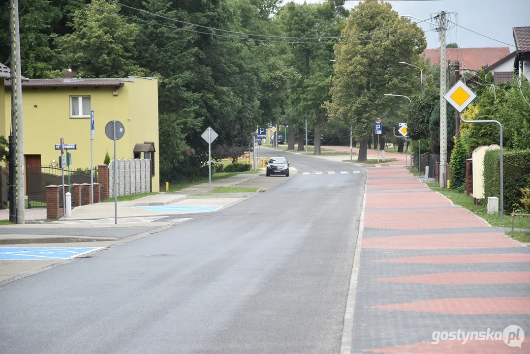 Otwarcie ulicy Drzęczewskiej w Piaskach i nowej świetlicy wiejskiej w Drzęczewie Drugim