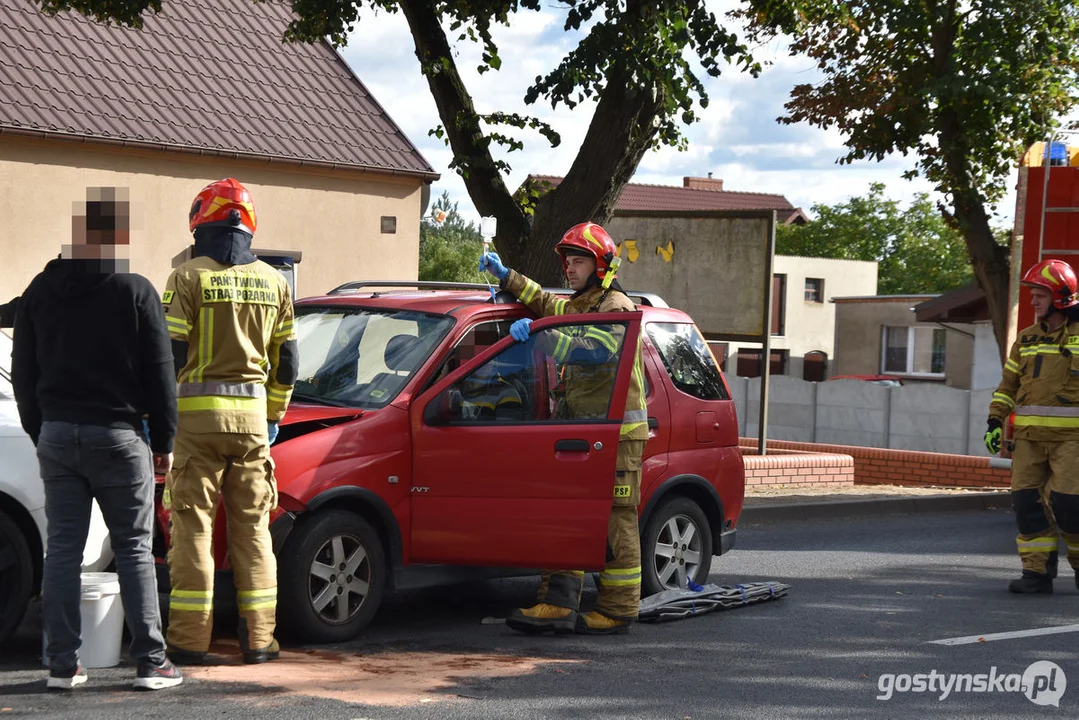 Niedzielny wypadek na ul. Wrocławskiej (DW434) w Gostyniu