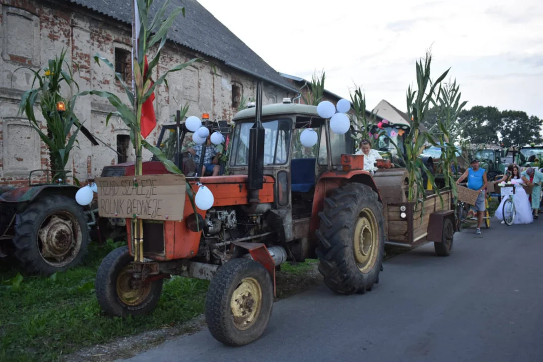 Dożynki w Kromolicach (gm. Pogorzela) na wypasie