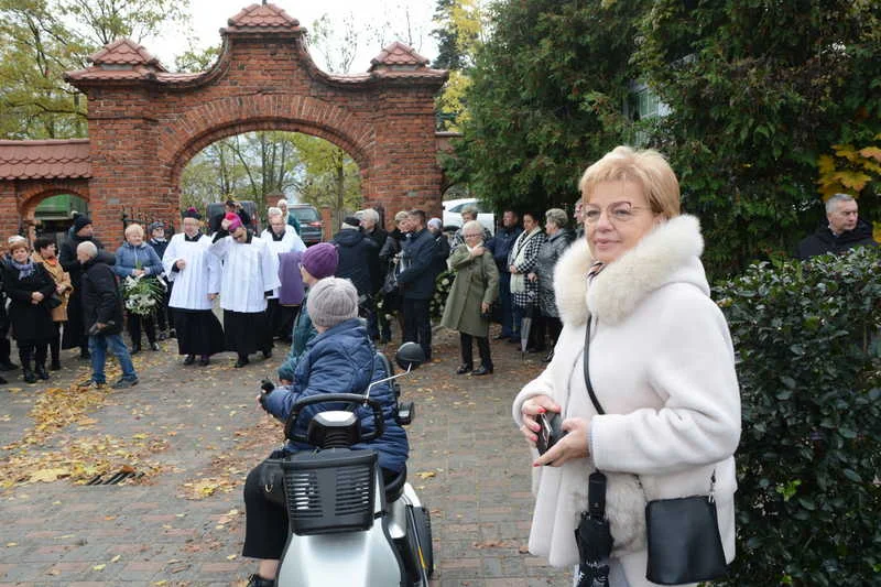 Pogrzeb Ks. Andrzeja Sośniaka w Jarocinie