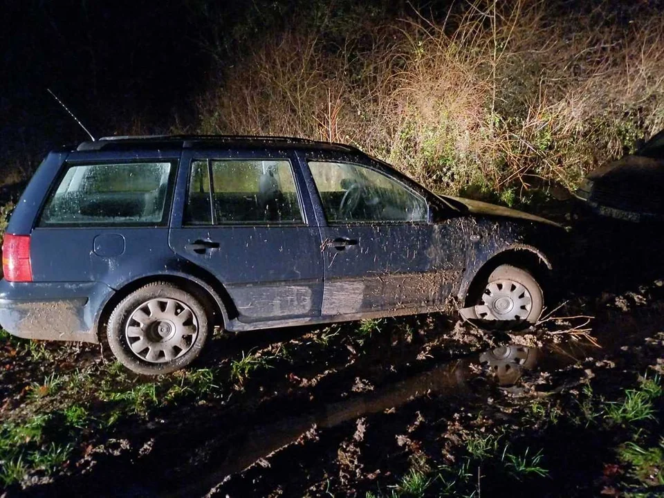 Mieszkańcy powiatu krotoszyńskiego ukradli samochód. Grozi im 10 lat więzienia - Zdjęcie główne