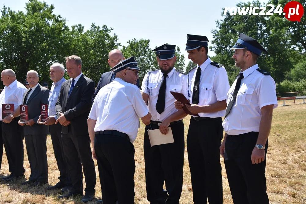 Gminne Zawody Sportowo-Pożarnicze w Jeziorach