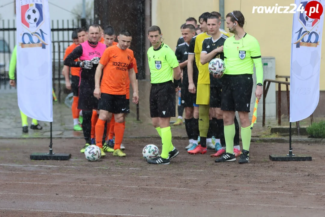 Rawia Walbet Rawicz - Zawisza Łęka Opatowska 2:0