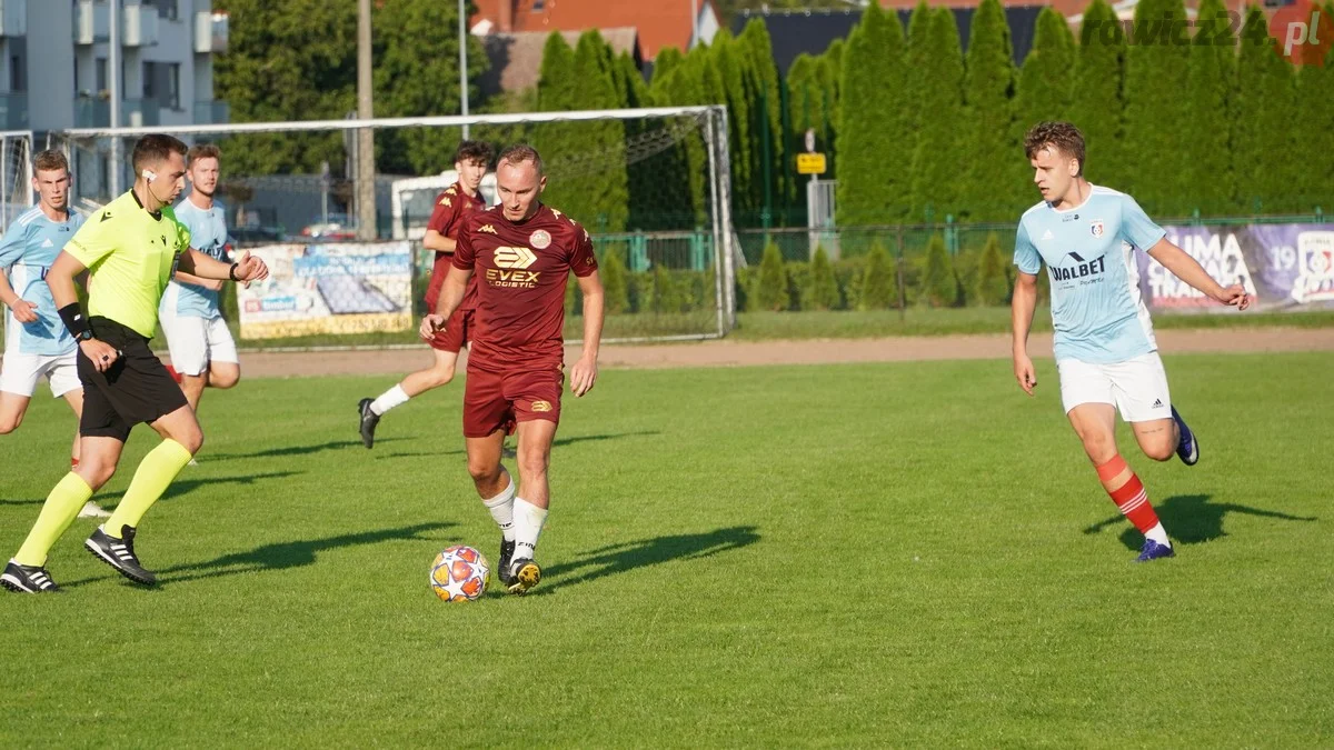 Rawia Rawicz - Orzeł Kawęczyn 0:0