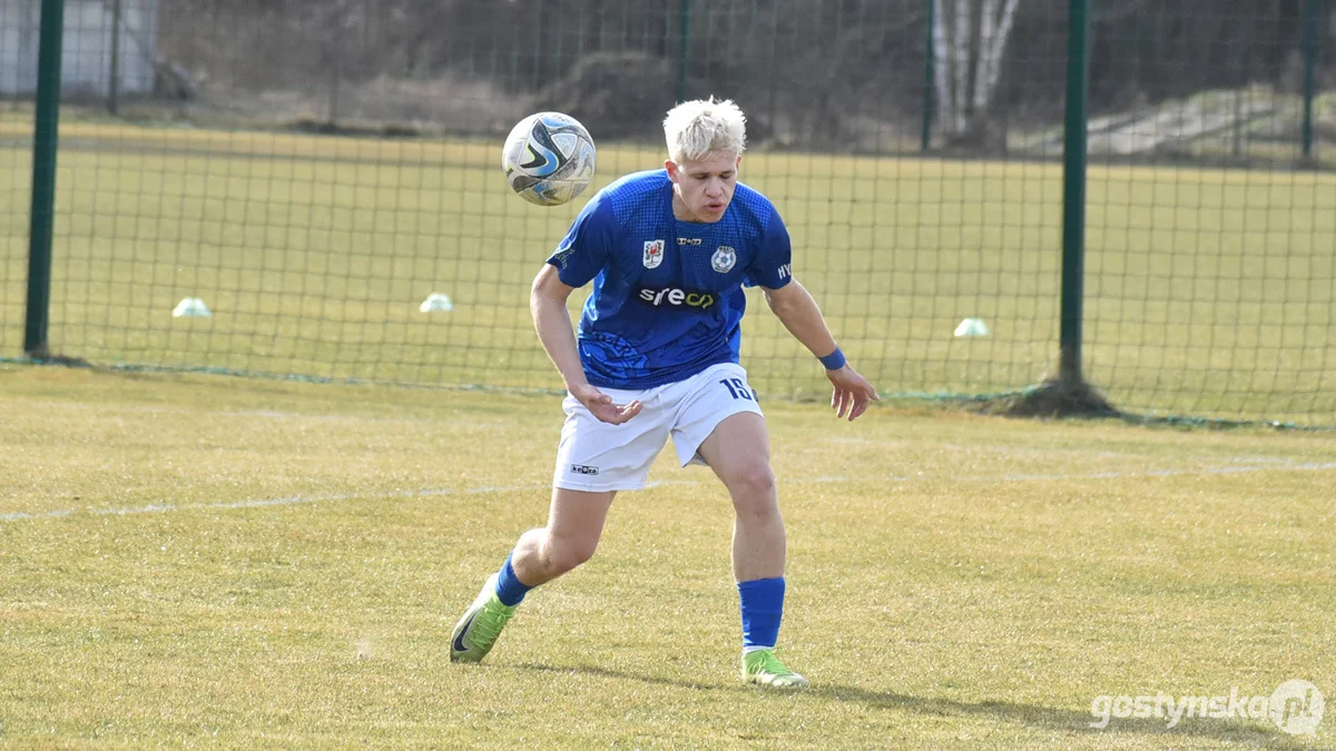 Korona Piaski - Warta Międzychód 6 : 1