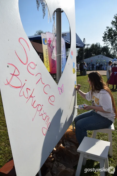 XI Festiwal Tradycji i Folkloru w Domachowie - wesele buskupiańskie i podpisanie umowy partnerskiej