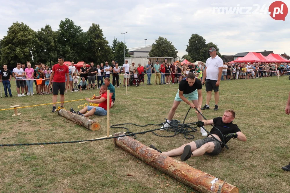 Charytatywny piknik sportowy w Szkaradowie