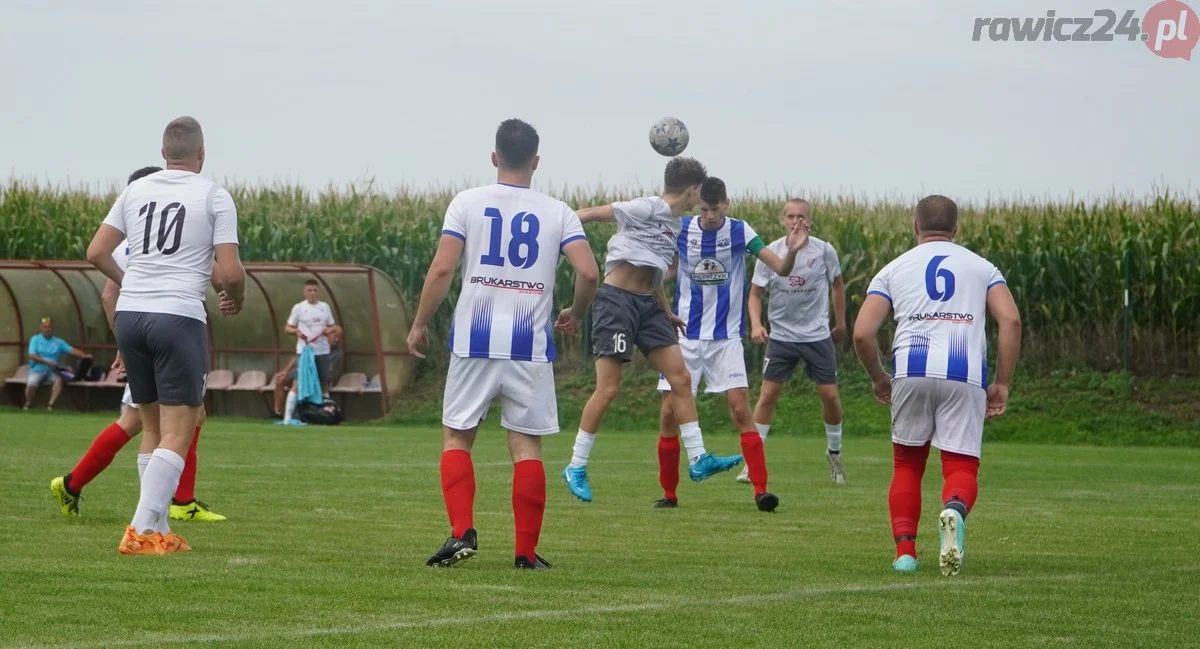 LZS Chojno-Sarnowa - Juna-Trans Stare Oborzyska 2:6