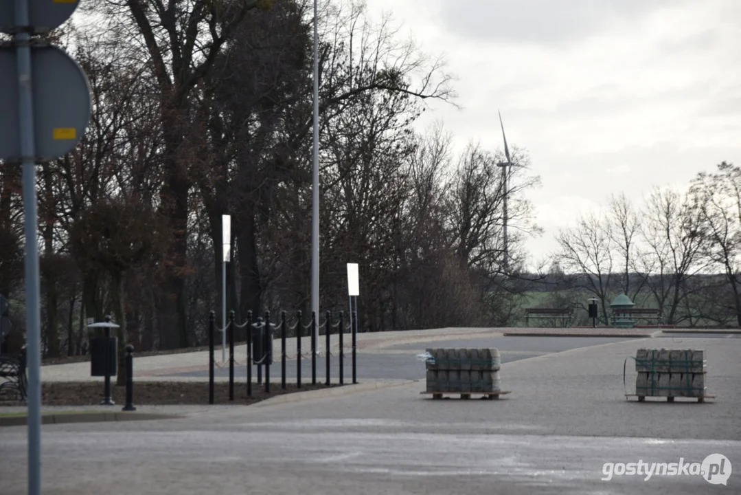 Nowy parking przed bazyliką na Świętej Górze