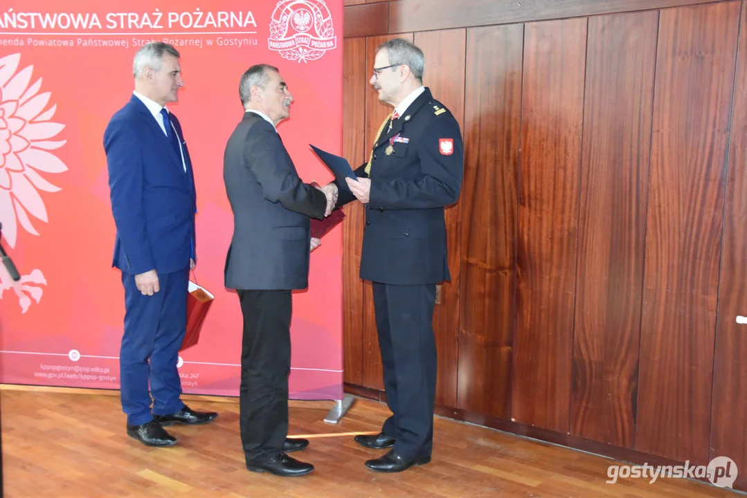 Pożegnanie bryg. Michała Pohla - z-cy komendanta powiatowego Państwowej Straży Pożarnej w Gostyniu