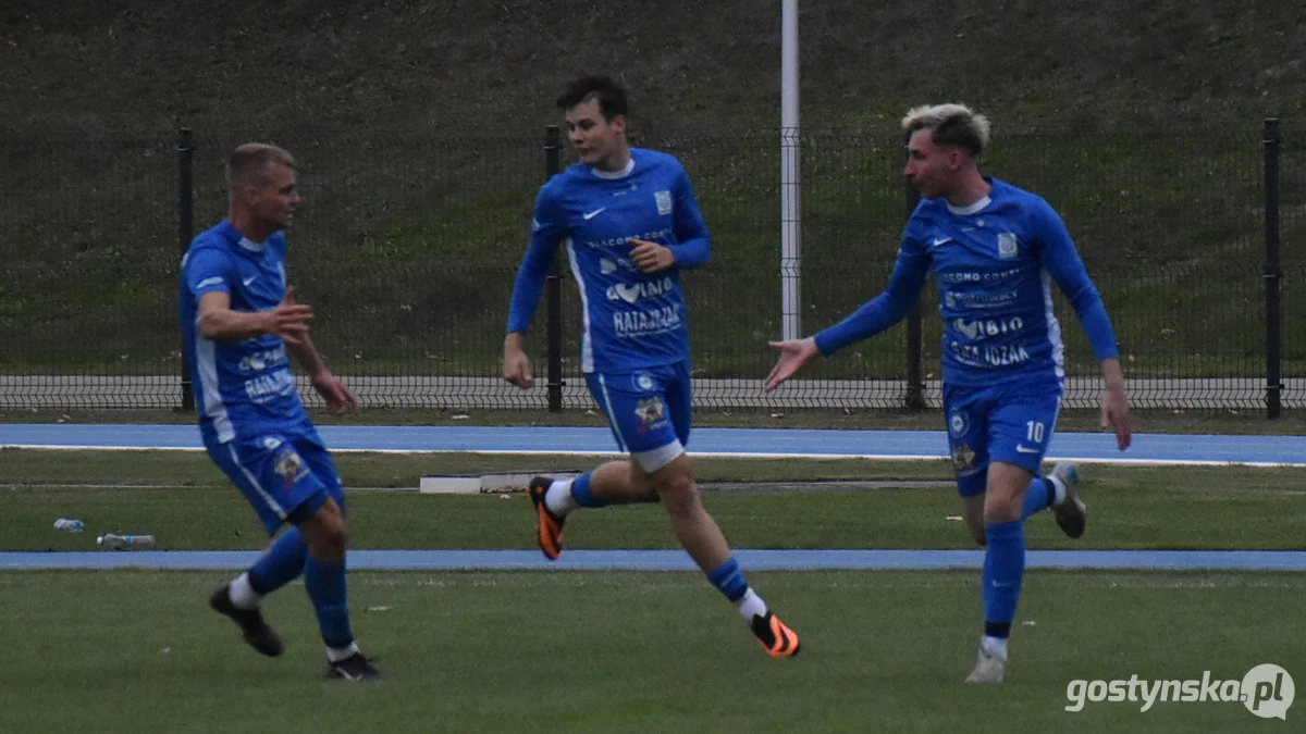 Kania Gostyń- Warta Międzychód 2 : 2