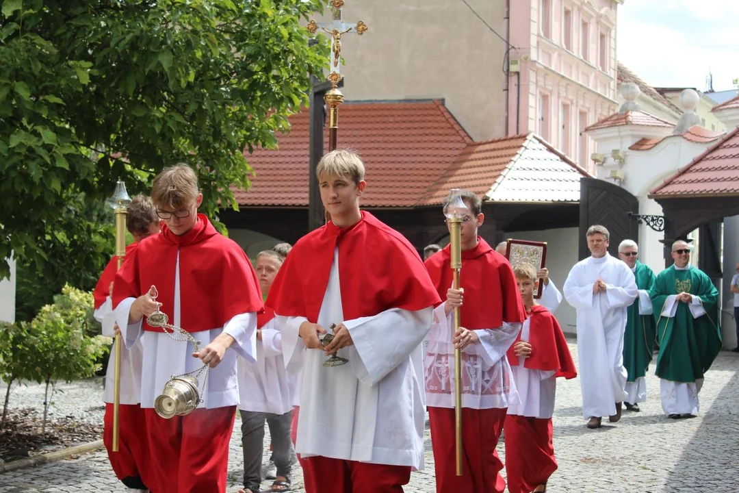 Pożegnanie kapłanów w parafii św. Marcina w Jarocinie