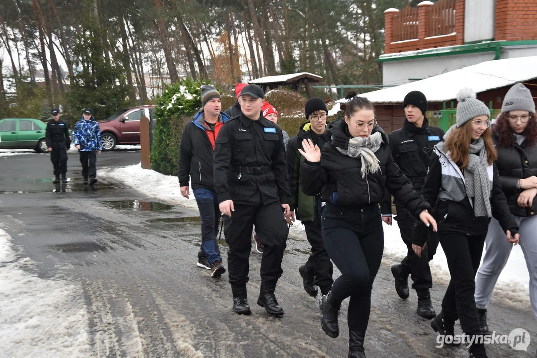 Mikołajkowy Charytatywny Marsz Nordic Walking „Idziemy dla Julki”