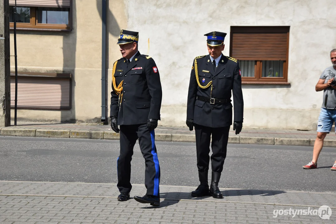 Przekazanie wozu strażackiego dla jednostki OSP w Pogorzeli