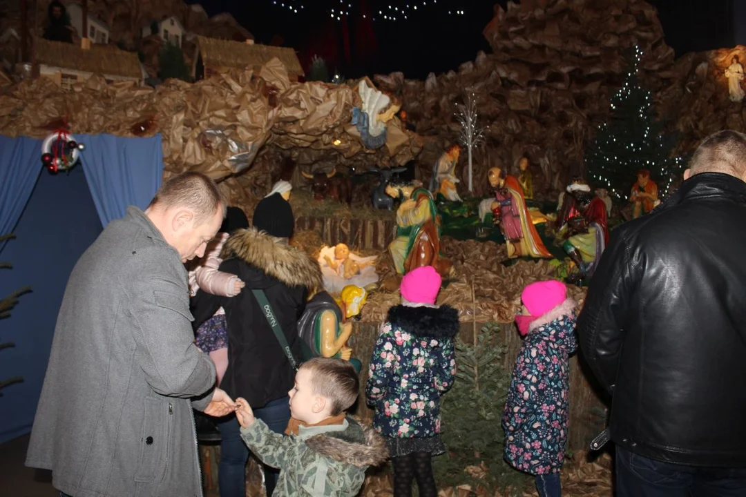 Franciszkanie w Jarocinie rozpoczęli świętowanie 90-lecia z biskupem kaliskim