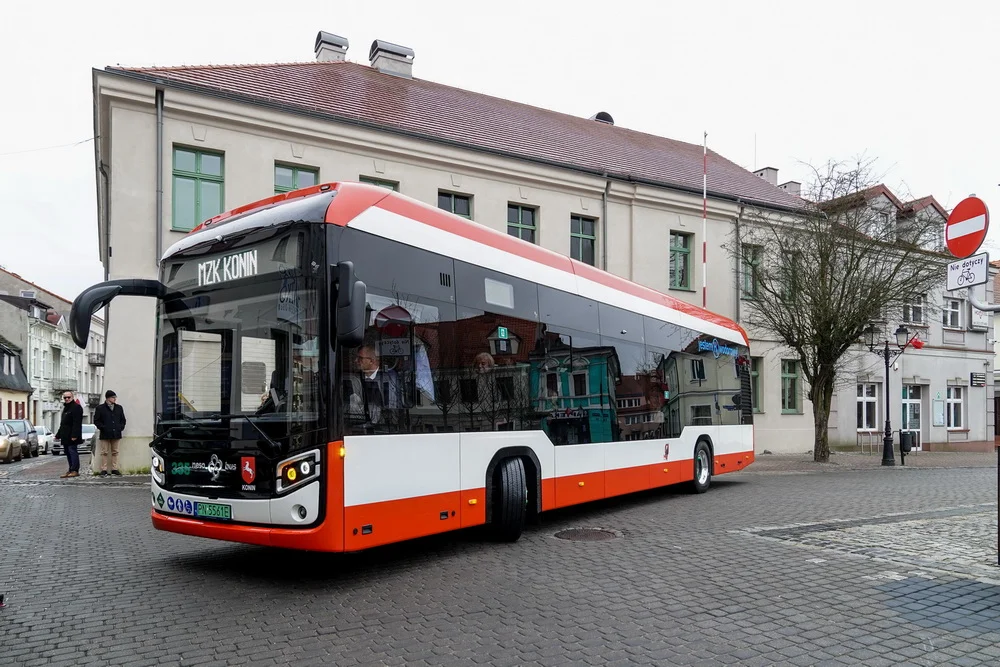 Autobusy wodorowe będą wozić pasażerów w Koninie. Ekologiczna rewolucja na ulicach miasta? - Zdjęcie główne