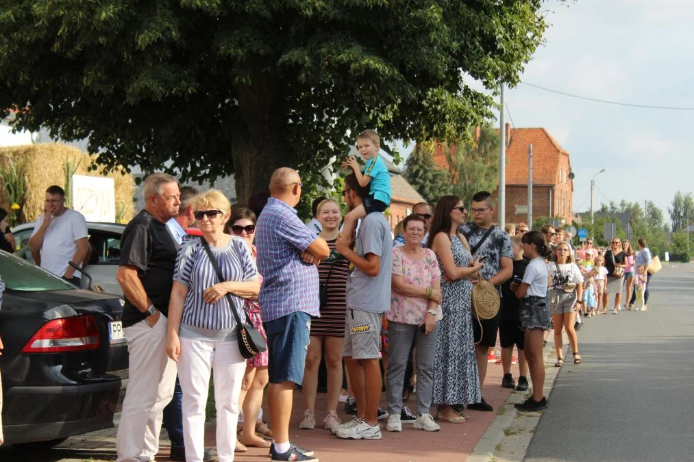 Po dwóch latach przerwy OSP z Dobieszczyzny zorganizowało dożynki