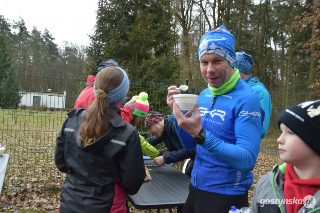 Biegająco zagrali dla WOŚP - Parkrun Gostyń i Grupa Nieprzemakalni Gostyń razem na trasie