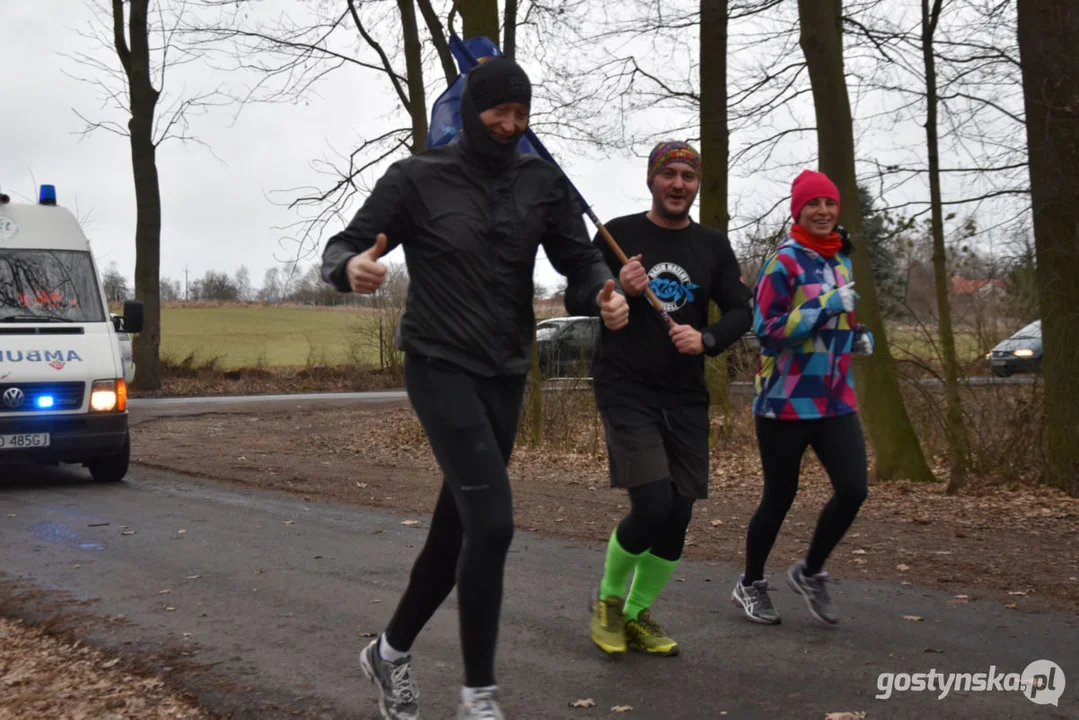 Biegająco zagrali dla WOŚP - Parkrun Gostyń i Grupa Nieprzemakalni Gostyń razem na trasie