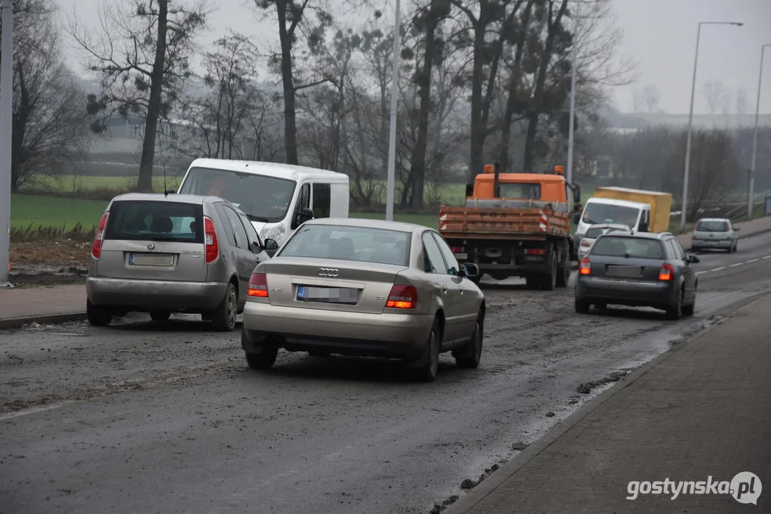 Budowa ronda na DW 434 w Gostyniu - reorganizacja