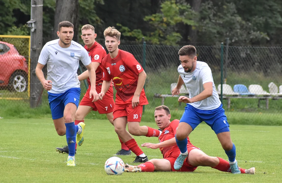 Korona Piaski - Warta Międzychód 3 : 1