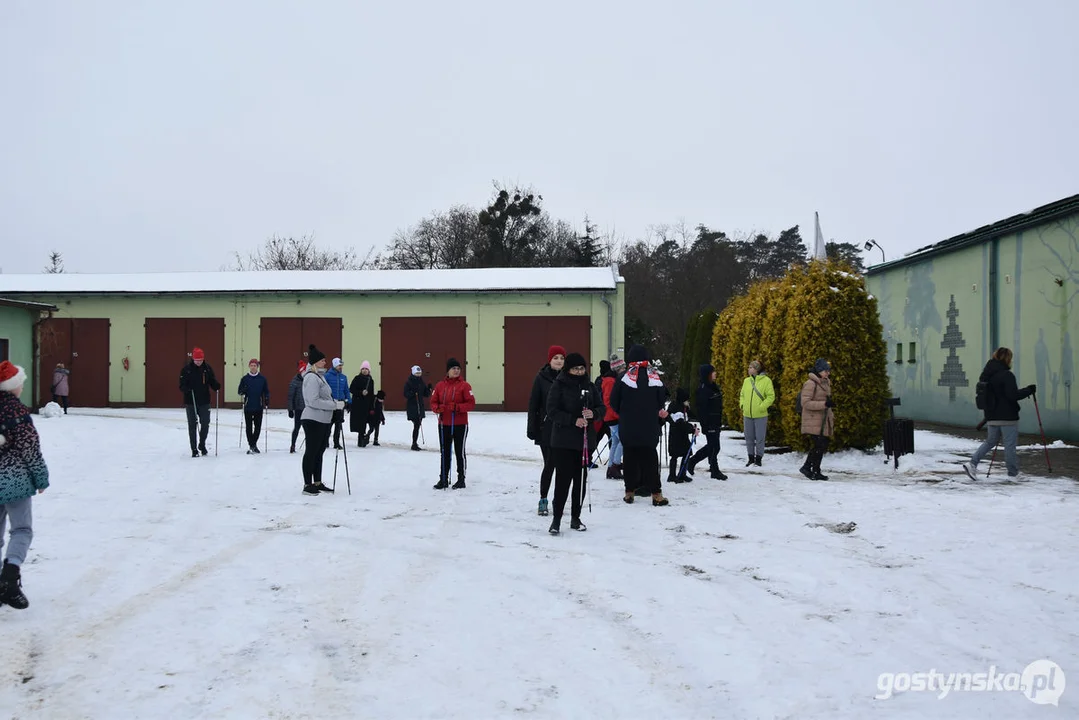 Mikołajkowy Charytatywny Marsz Nordic Walking „Idziemy dla Julki”