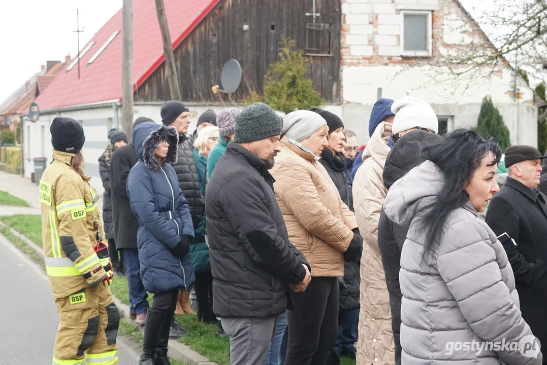 Procesja papieska w Bodzewku Drugim