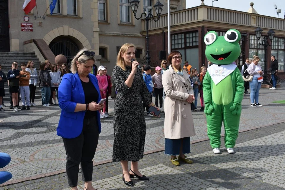 Krotoszyn. Miasteczko europejskie i pochód przedszkolaków