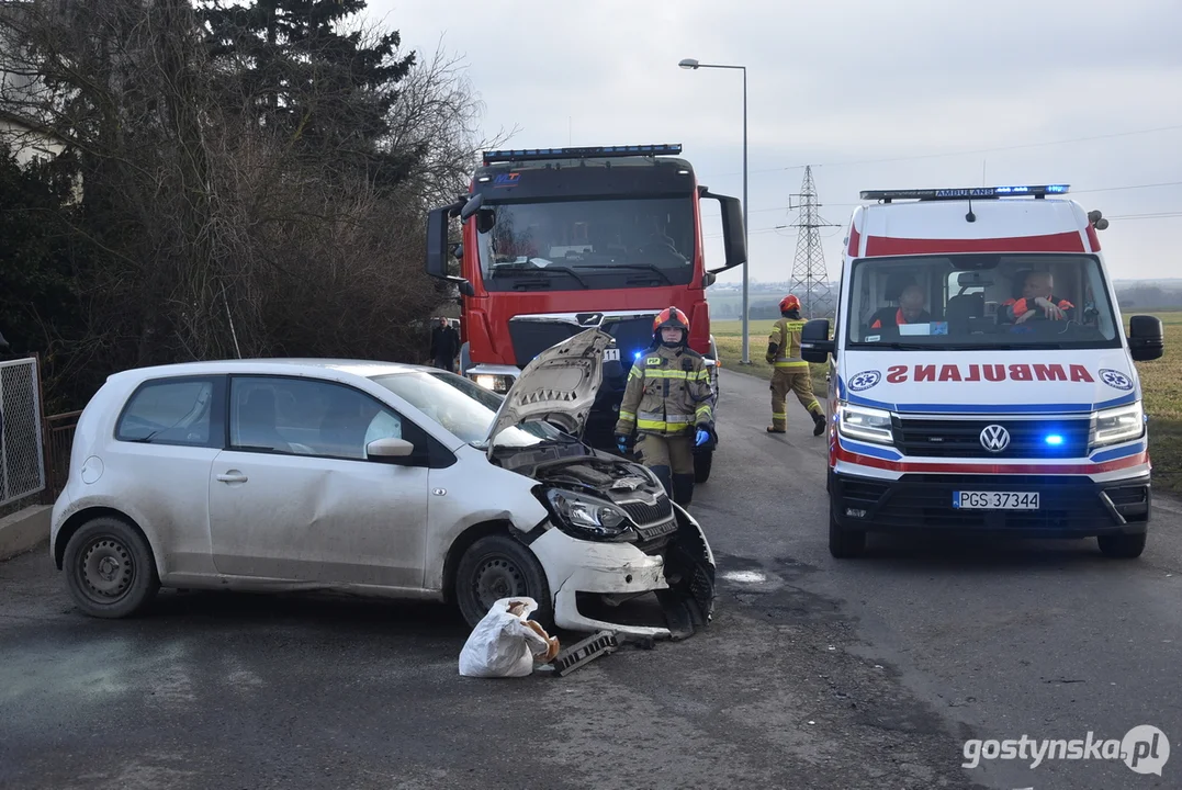 Zderzenie auto-lawety ze skodą w Sikorzynie