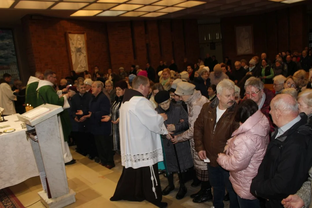 Msza św. dla chorych w parafii św. Antoniego Padewskiego w Jarocinie