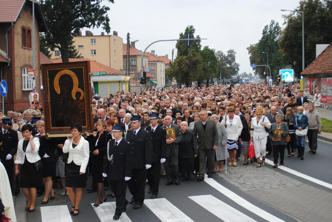 PLESZEW-PARAFIA ŚW. JANA CHRZCICIELA