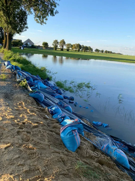 Kromolice pod wodą. Sztab Kryzysowy w Pogorzeli