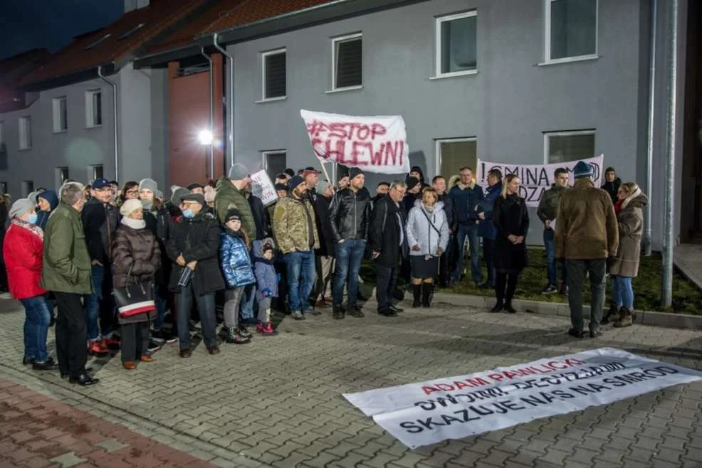 Poseł interweniował w sprawie planów budowy ogromnej chlewni. Wiemy, co zamierza inwestor - Zdjęcie główne