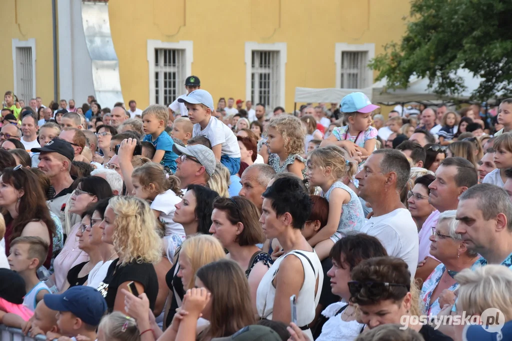 De Mono i Czerwone Gitary na Świętej Górze. Dożynki Powiatowe 2022