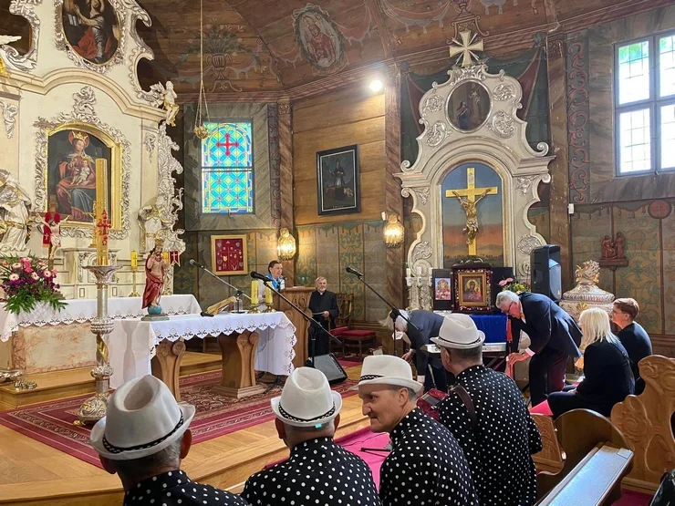 Koncert pieśni maryjnych w Sośnicy