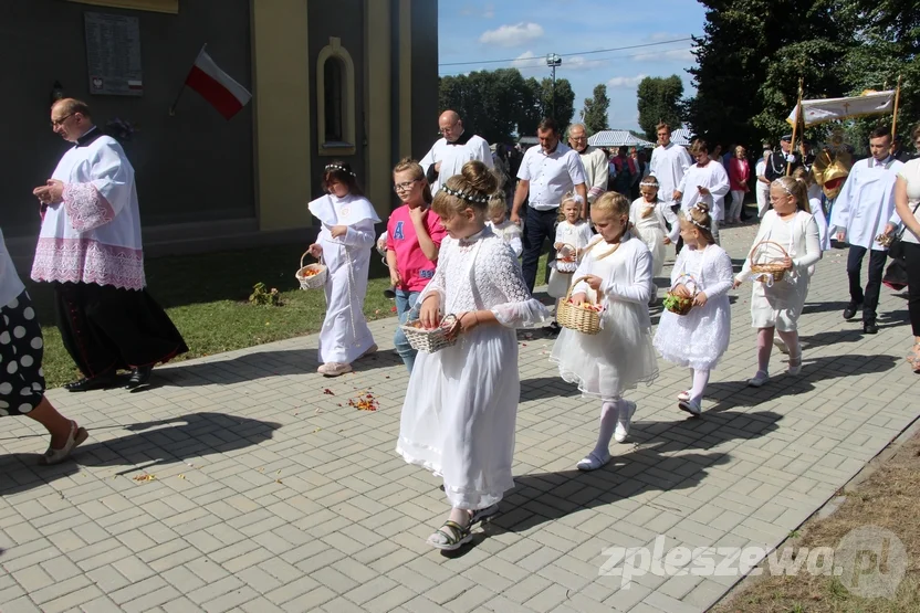 Odpust i wprowadzenie nowego księdza w Kuczkowie