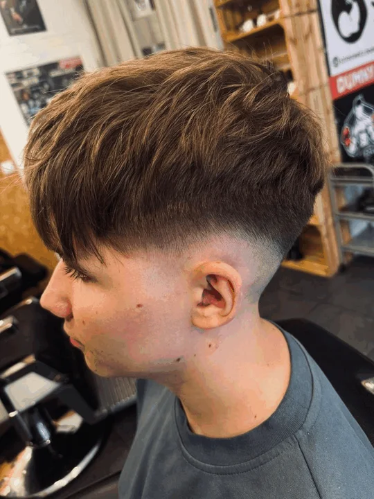 SZTOS BARBER SHOP