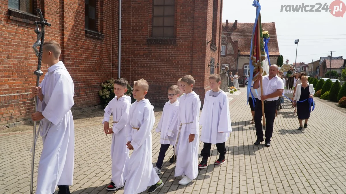 Powitanie nowego proboszcza w Kołaczkowicach