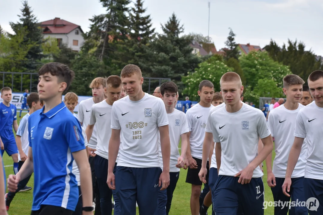 Mecz oldboyów Kani Gostyń i Lecha Poznań na 100-lecie Kani