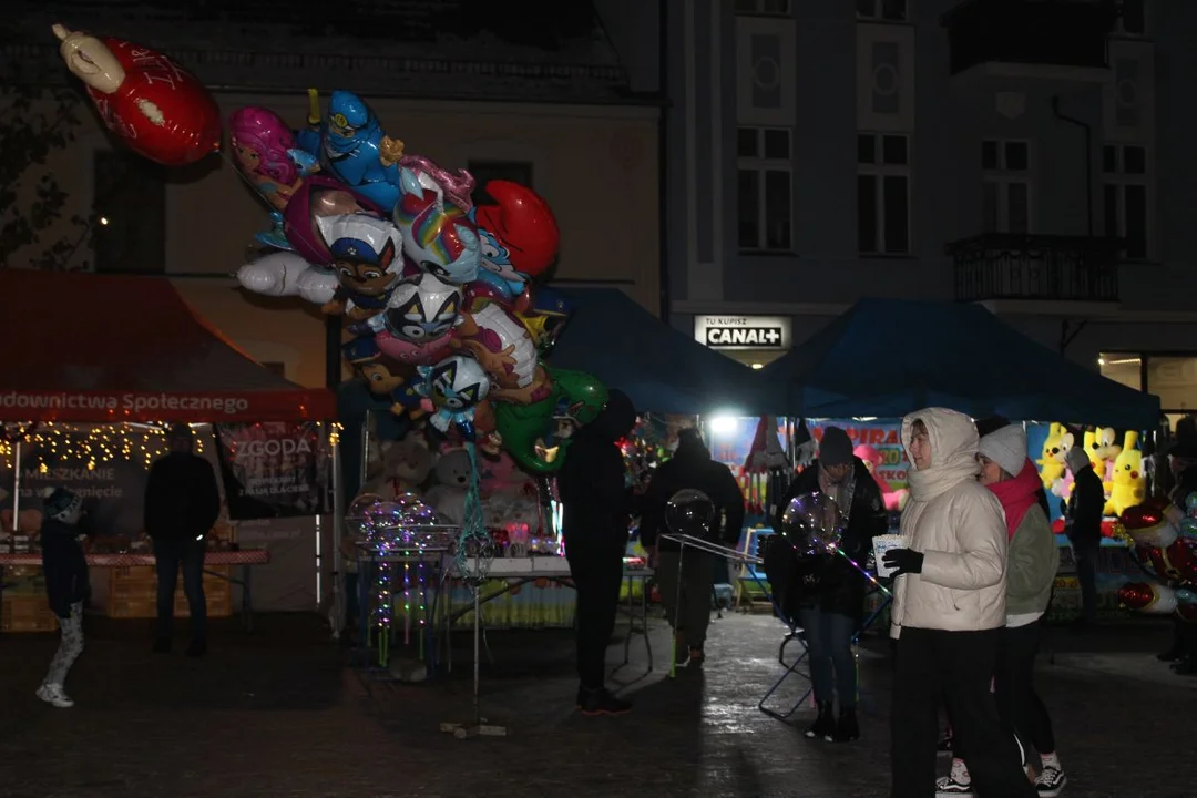 Choinka na Rynku w Jarocinie, Mikołajki i Jarmark Bożonarodzeniowy