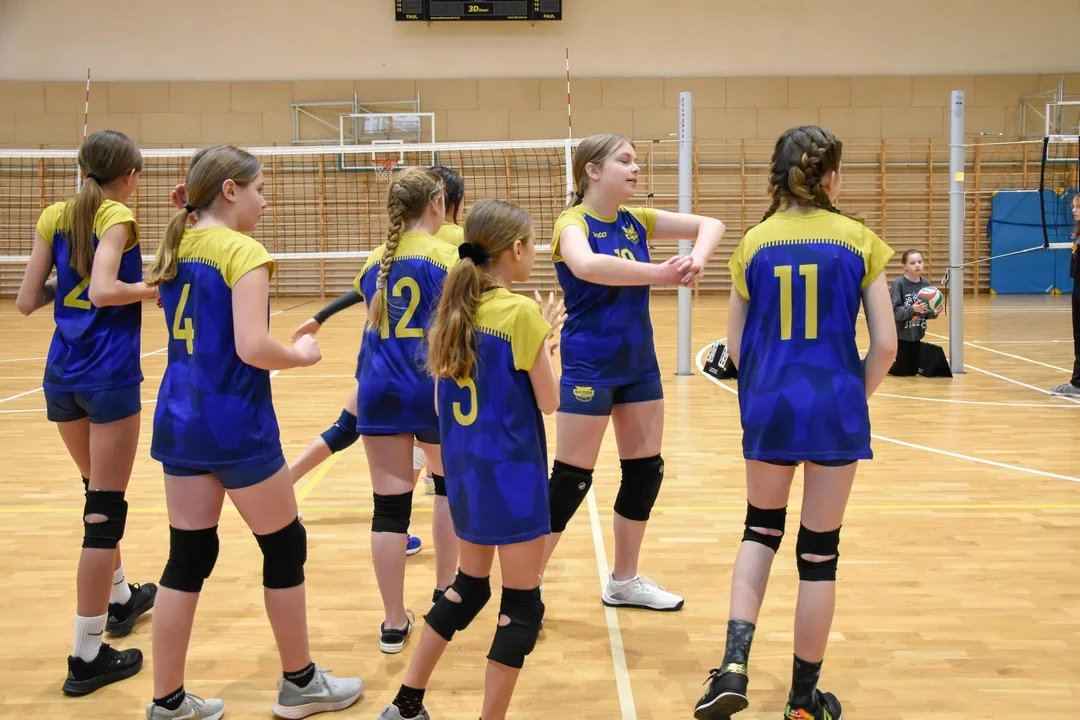 Turniej minisiatkówki w Rawiczu
