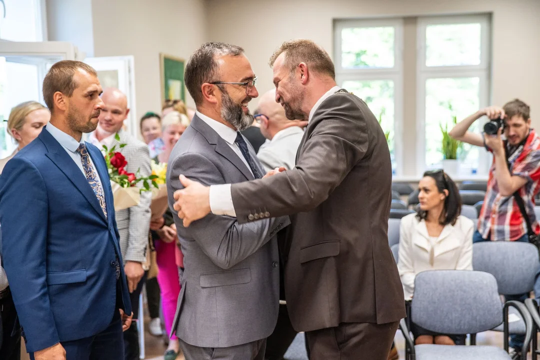 Nowy burmistrz Koźmina Wielkopolskiego złożył ślubowanie