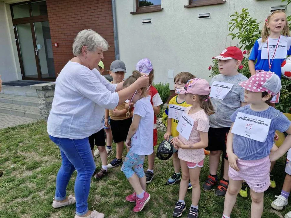 Przedszkolaki z Mieszkowa w akcji „Sprintem do maratonu”