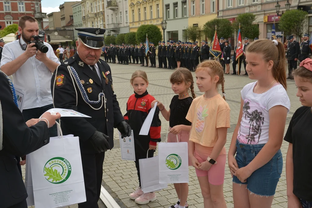 Krotoszyn. Powiatowe obchody Dnia Strażaka 2024